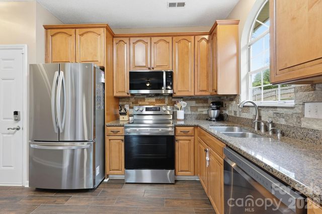 1955 Stratton Court, Kannapolis, NC 28081
