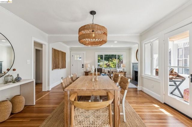 5215 Fleming Ave, Oakland, CA 94619