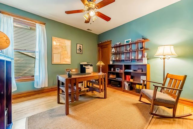 1011 Thomas Avenue, Forest Park, IL 60130