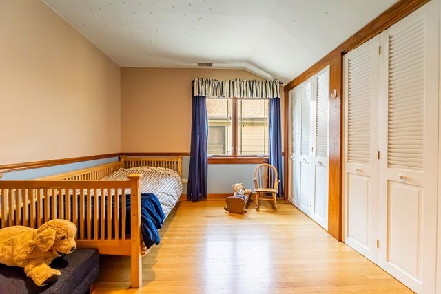 1011 Thomas Avenue, Forest Park, IL 60130