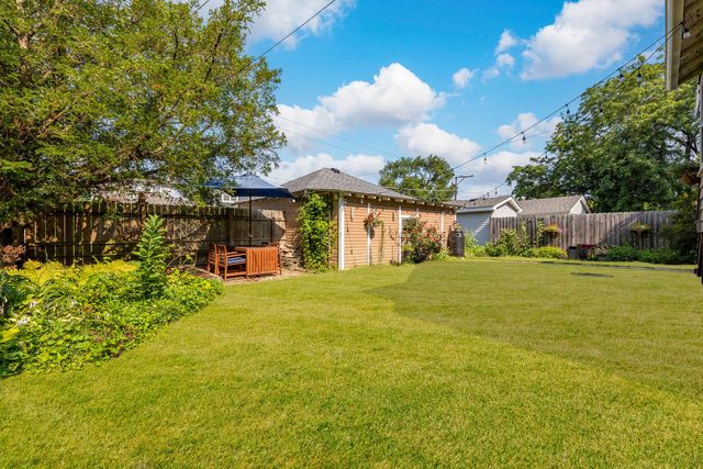 1011 Thomas Avenue, Forest Park, IL 60130