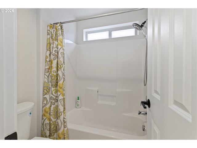 16167 Nw CENTINE Ln, Portland, OR 97229