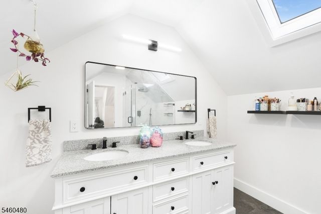 5 Dalrymple St, Randolph Twp., NJ 07869