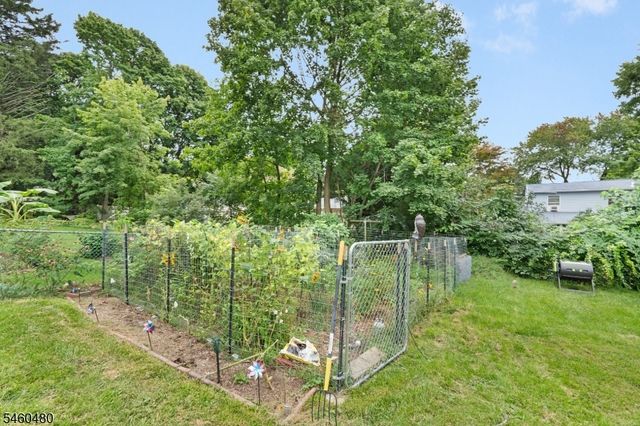 5 Dalrymple St, Randolph Twp., NJ 07869