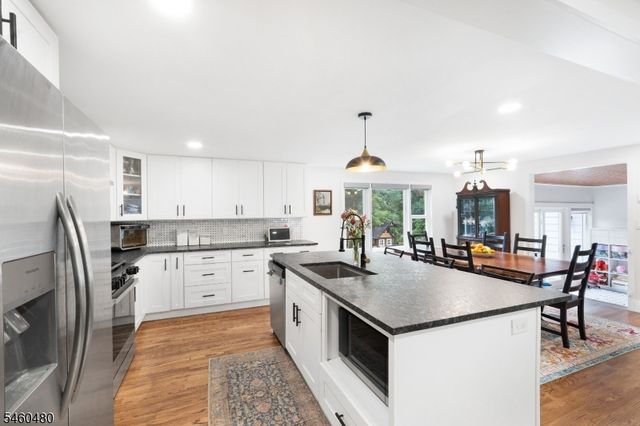 5 Dalrymple St, Randolph Twp., NJ 07869