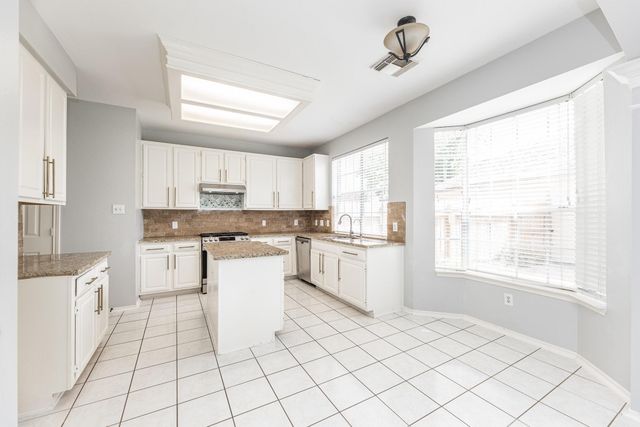 4631 Forest Home Drive, Missouri City, TX 77459