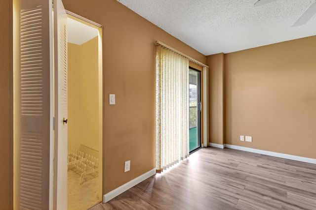 2209 S Cypress Bend Drive 507, Pompano Beach, FL 33069