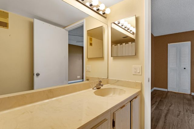 2209 S Cypress Bend Drive 507, Pompano Beach, FL 33069