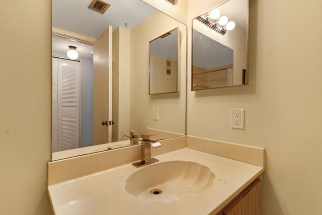 2209 S Cypress Bend Drive 507, Pompano Beach, FL 33069