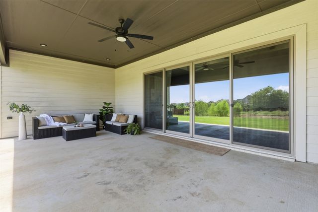 7736 Laura Lake Lane, Fort Worth, TX 76126