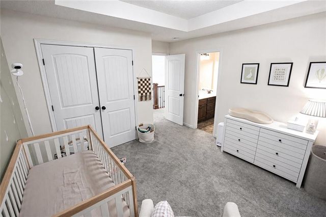 1304 Aberdeen Circle, Raymore, MO 64083
