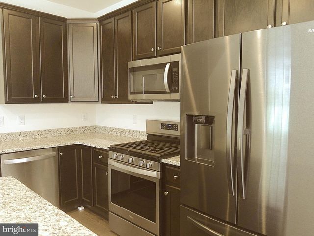 634 MCCOMB PL, Claymont, DE 19703