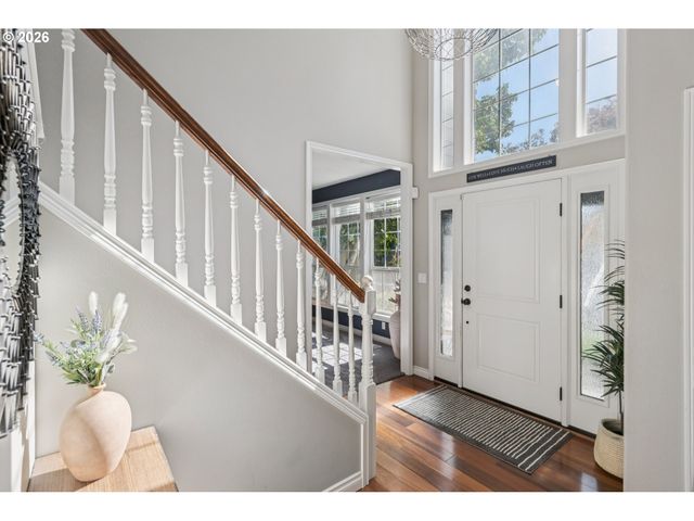 6155 FROST Ln, Lake Oswego, OR 97035