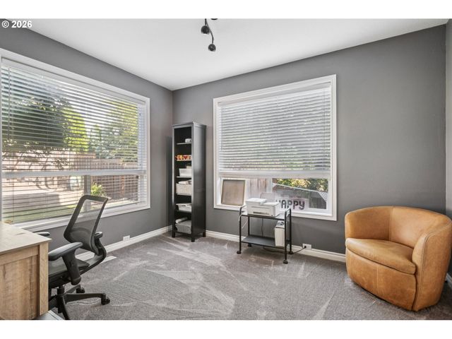 6155 FROST Ln, Lake Oswego, OR 97035