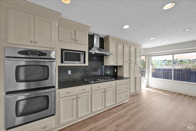 104 Cannes Ct, Fairfield, CA 94534
