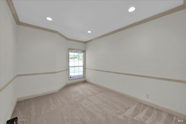104 Cannes Ct, Fairfield, CA 94534