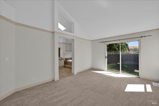 104 Cannes Ct, Fairfield, CA 94534