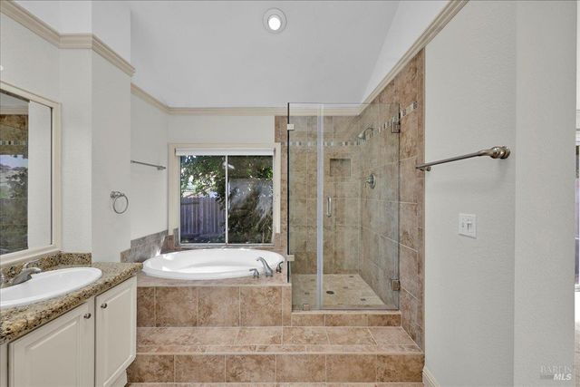 104 Cannes Ct, Fairfield, CA 94534