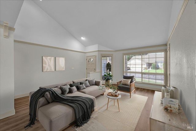 104 Cannes Ct, Fairfield, CA 94534