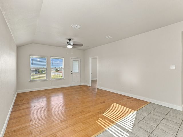 121 Greengate Drive, Boyd, TX 76023