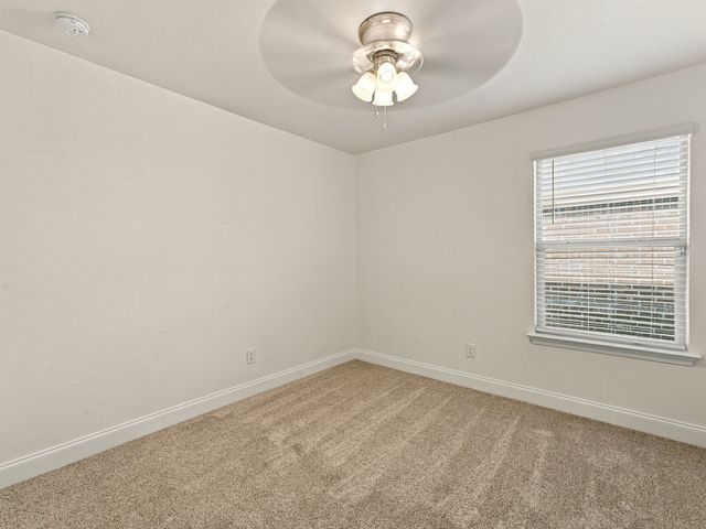 121 Greengate Drive, Boyd, TX 76023