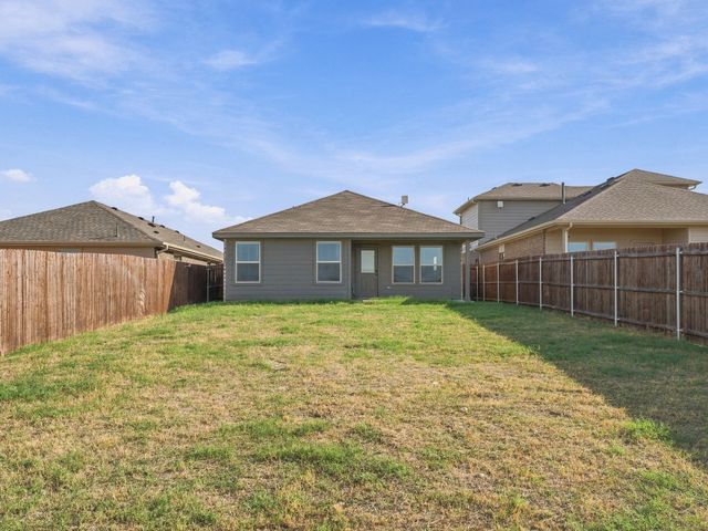 121 Greengate Drive, Boyd, TX 76023