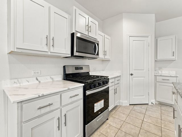 121 Greengate Drive, Boyd, TX 76023