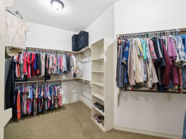 127 Leah Drive, Montgomery, TX 77316