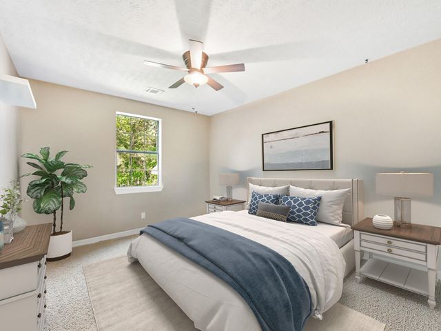 127 Leah Drive, Montgomery, TX 77316