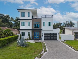 1308 W PLYMOUTH STREET, Tampa, FL 33603