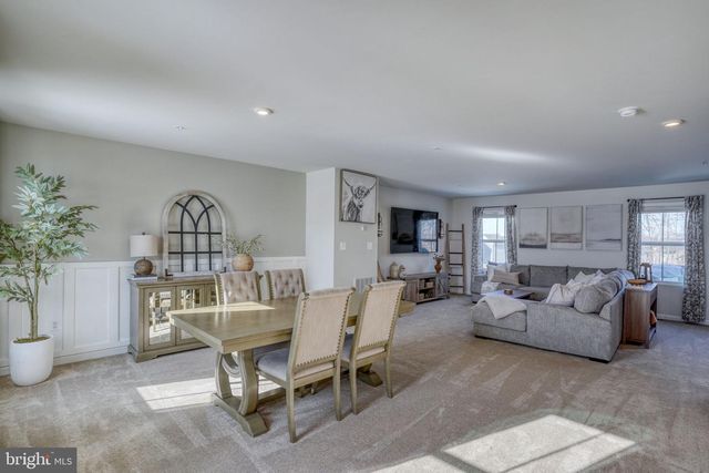 9 SPIREA CT, Elkton, MD 21921