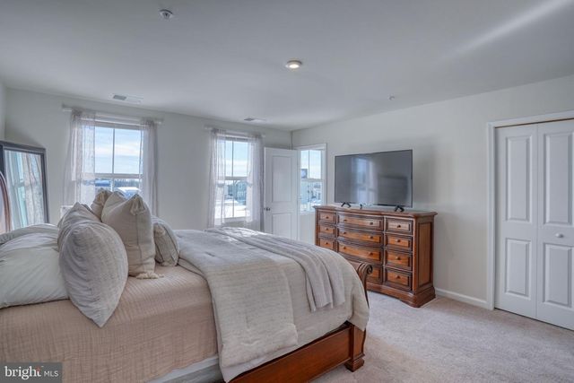 9 SPIREA CT, Elkton, MD 21921