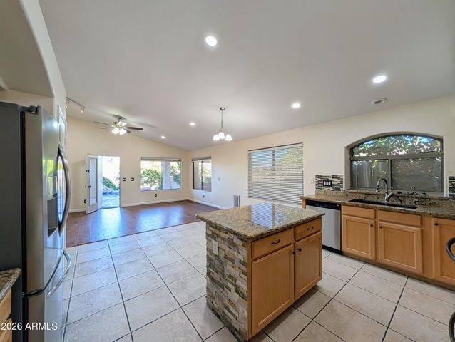 11134 W WINDSOR Avenue, Avondale, AZ 85392
