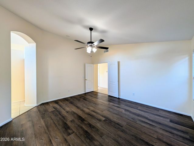 11134 W WINDSOR Avenue, Avondale, AZ 85392