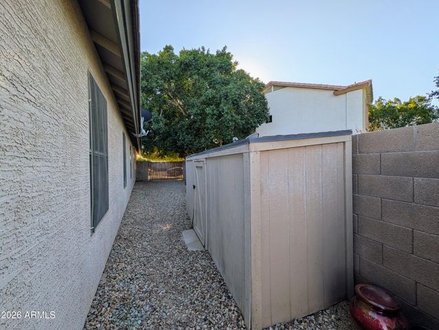11134 W WINDSOR Avenue, Avondale, AZ 85392