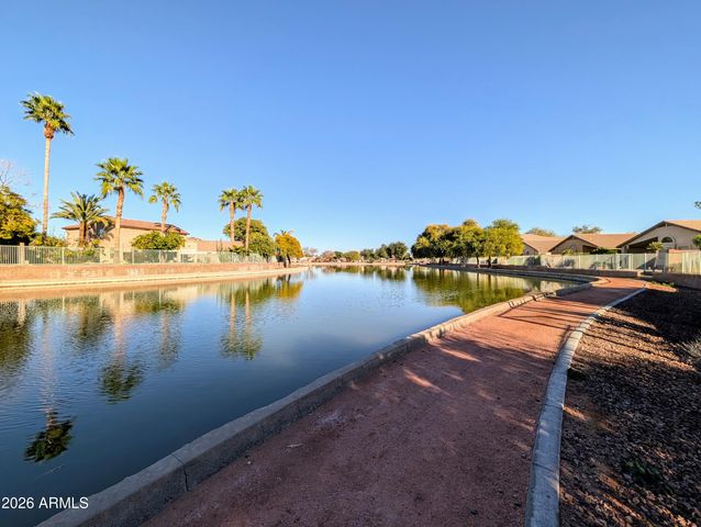 11134 W WINDSOR Avenue, Avondale, AZ 85392