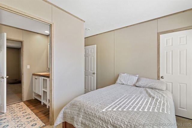 9520 US Hwy 70a, Kingston, OK 73439