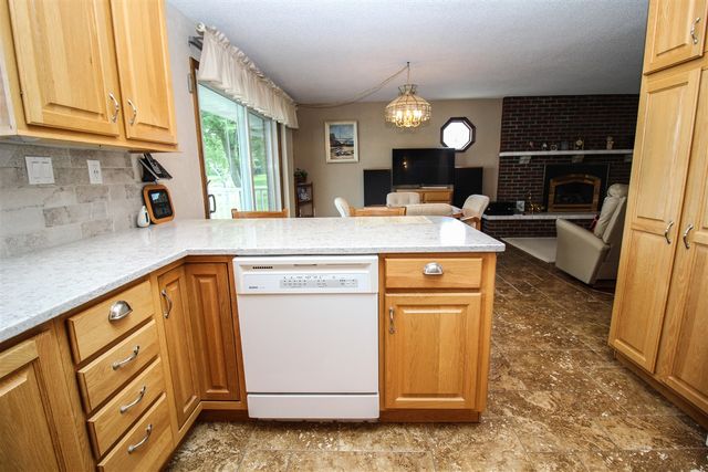 13408 Pleasant View Road, Three Rivers, MI 49093