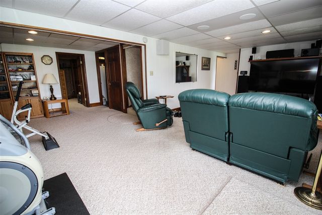 13408 Pleasant View Road, Three Rivers, MI 49093
