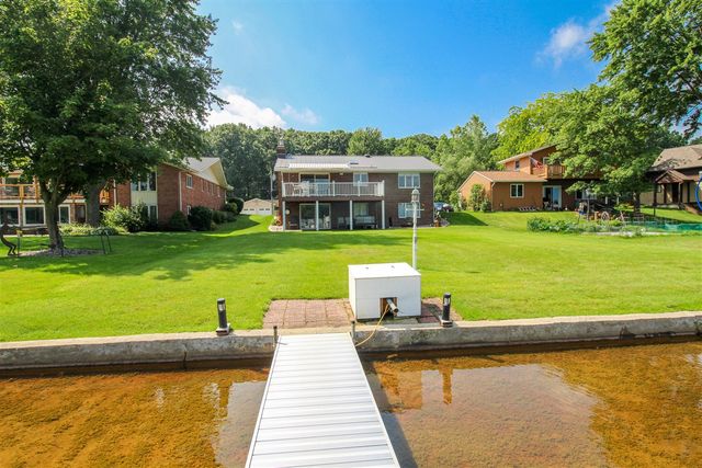 13408 Pleasant View Road, Three Rivers, MI 49093