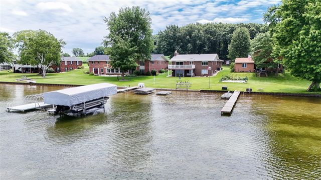 13408 Pleasant View Road, Three Rivers, MI 49093