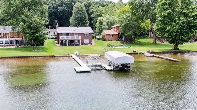 13408 Pleasant View Road, Three Rivers, MI 49093