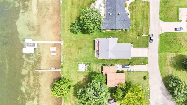13408 Pleasant View Road, Three Rivers, MI 49093