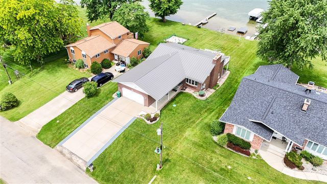 13408 Pleasant View Road, Three Rivers, MI 49093