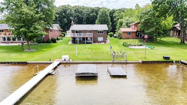 13408 Pleasant View Road, Three Rivers, MI 49093