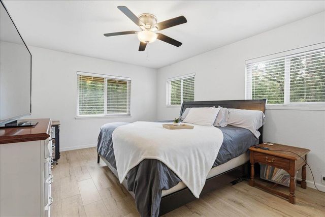 2797 Forebay Rd, Pollock Pines, CA 95726