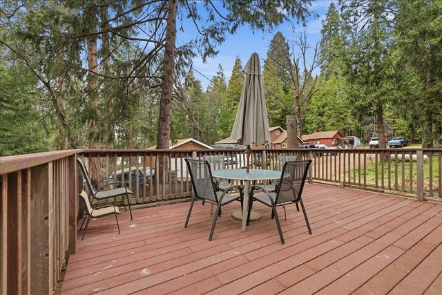 2797 Forebay Rd, Pollock Pines, CA 95726