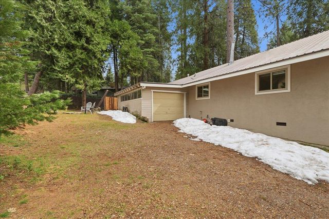 2797 Forebay Rd, Pollock Pines, CA 95726