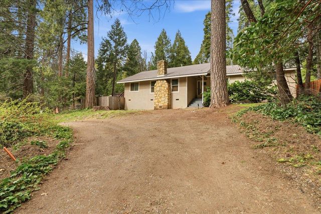 2797 Forebay Rd, Pollock Pines, CA 95726