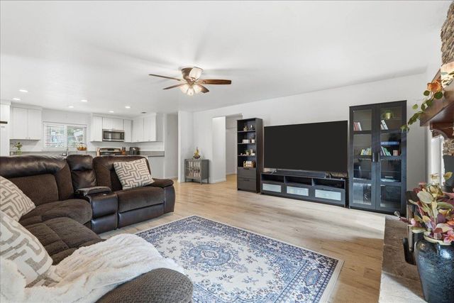 2797 Forebay Rd, Pollock Pines, CA 95726